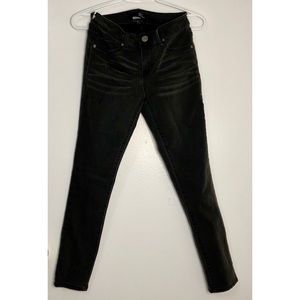 1822 Black Denim Jeans